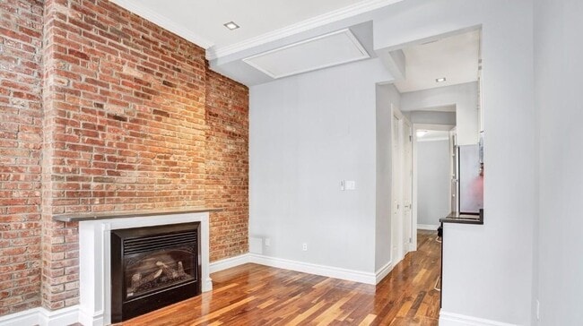 53 Leroy St, Unit 5B in New York, NY - Building Photo - Building Photo