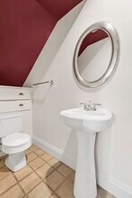 1760 Beacon St in Brookline, MA - Building Photo - Building Photo