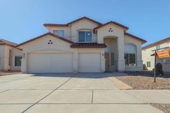 8970 E Sugar Sumac St in Tucson, AZ - Building Photo