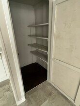 255 Allen St, Unit B in Elmira, NY - Foto de edificio - Building Photo