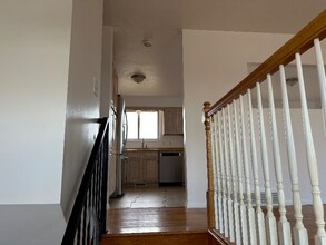 4981 Greentree Way W in Salt Lake City, UT - Foto de edificio - Building Photo