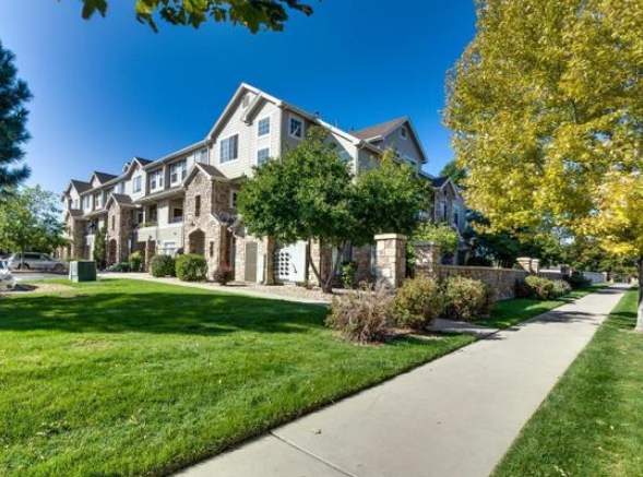 1535 S Florence Way in Denver, CO - Building Photo