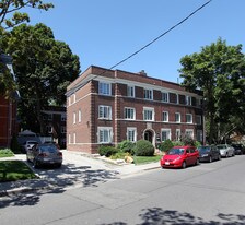 Lawton Apartments in Toronto, ON - Building Photo