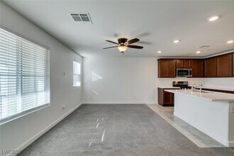 787 Pickled Pepper Pl in Henderson, NV - Building Photo - Building Photo