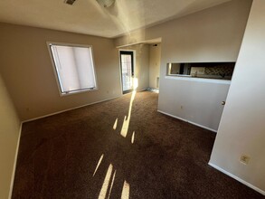 Timberline Apartments in Jefferson City, MO - Building Photo - Interior Photo