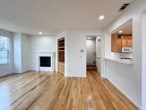 905 Elwood Ct in Napa, CA - Building Photo - Building Photo