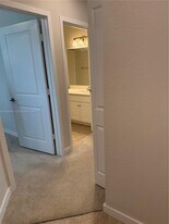 585 NW 11th St in Florida City, FL - Building Photo