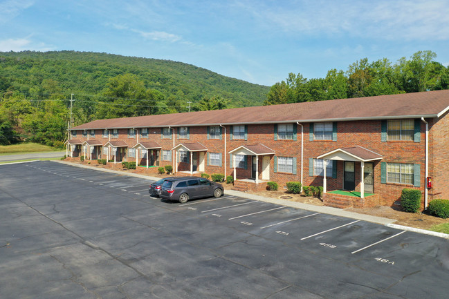 Arbordale Apartment Homes in Dalton, GA - Building Photo - Building Photo