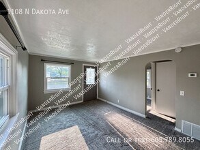1108 N Dakota Ave in Sioux Falls, SD - Building Photo - Building Photo