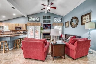 1715 Foxfire Dr in Round Rock, TX - Building Photo - Building Photo