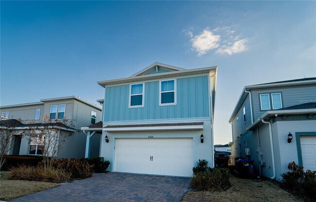 8368 Fenton St in Orlando, FL - Building Photo - Building Photo