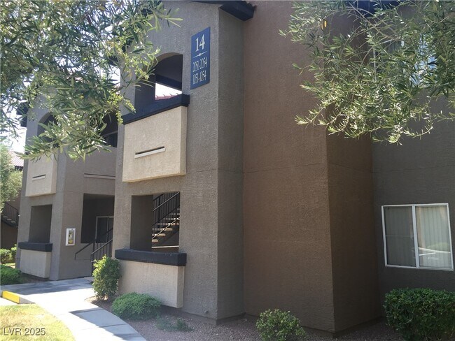 2615 W Gary Ave in Las Vegas, NV - Building Photo - Building Photo