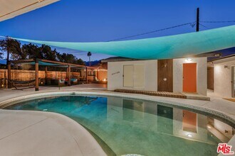2393 N San Clemente Rd in Palm Springs, CA - Building Photo - Building Photo
