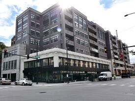 3801 N Broadway St, Unit 1 in Chicago, IL - Building Photo