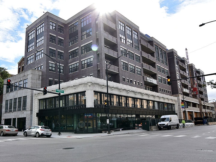 3801 N Broadway St, Unit 1 in Chicago, IL - Foto de edificio