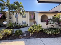 8383 Charter Club Cir in Ft. Myers, FL - Foto de edificio - Building Photo