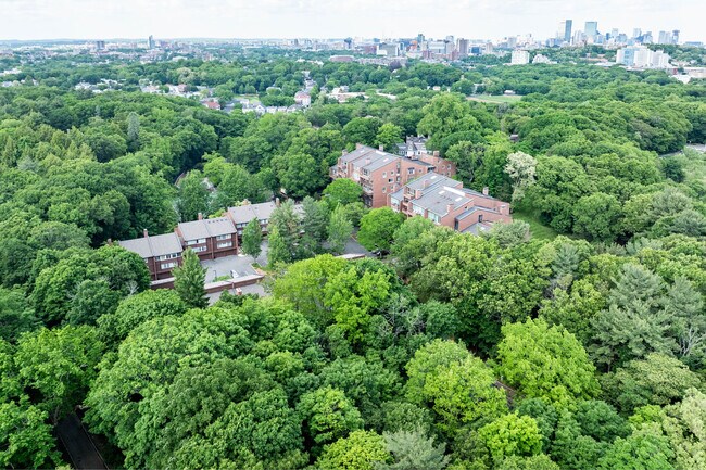 Cabot Estate Condominiums in Jamaica Plain, MA - Building Photo - Building Photo