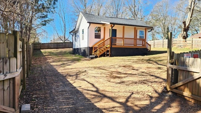 property at 4 Arnco Second St