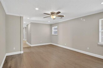 4806 W University Blvd in Dallas, TX - Building Photo - Building Photo