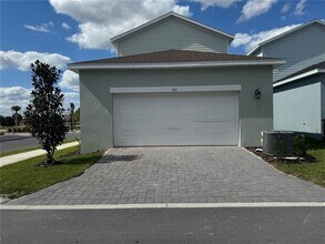 301 Platform Ln in Debary, FL - Building Photo - Building Photo