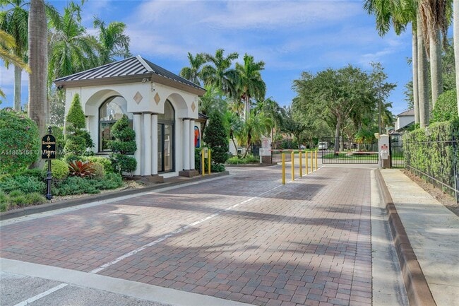 12974 SW 24th St in Miramar, FL - Building Photo - Building Photo