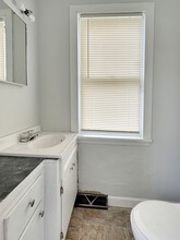 1068 Godfrey Ave SW in Grand Rapids, MI - Building Photo - Building Photo