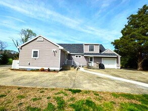 25711 Delmar Rd in Mardela Springs, MD - Building Photo - Building Photo