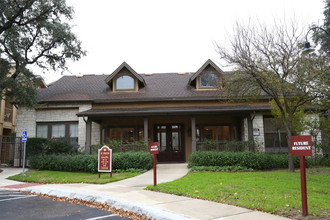 The Arboretum in San Antonio, TX - Building Photo - Building Photo