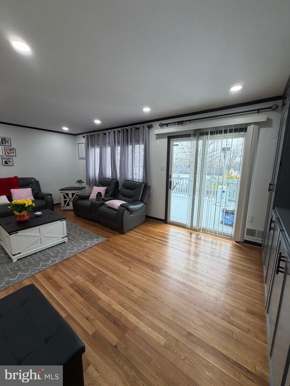 15309 Alan Dr in Laurel, MD - Building Photo - Building Photo