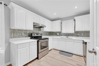 18 Heritage Oaks Rd in Edinburg, TX - Building Photo - Building Photo