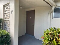 2572 Emory Dr E, Unit F