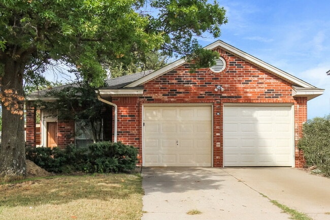 9109 Orchard Blvd