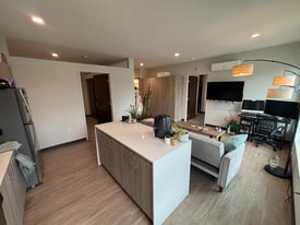 9150 W Watertown Plank Rd in Wauwatosa, WI - Building Photo