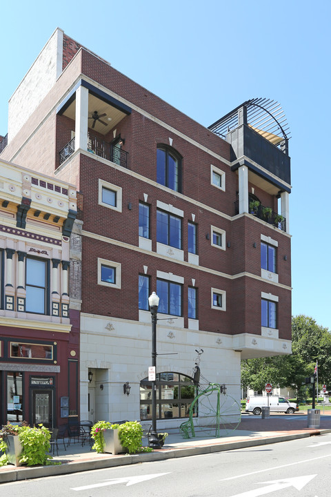 Court Place in Owensboro, KY - Building Photo