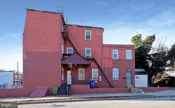 948 Montpelier St in Baltimore, MD - Building Photo - Building Photo