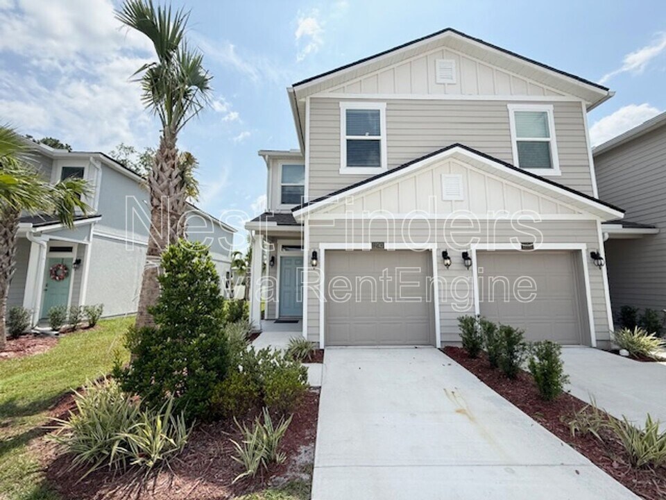 12743 Barrack Ln in Jacksonville, FL - Building Photo