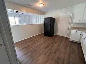 106 Whiteoak Cir in Dothan, AL - Building Photo - Building Photo