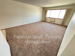 301 6th St S in Moorhead, MN - Building Photo - Building Photo