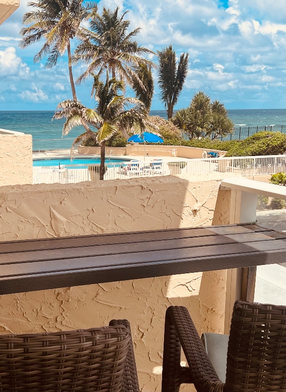 property at 5440 N Ocean Dr