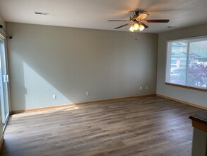 850 S Overland Trail in Fort Collins, CO - Building Photo - Building Photo