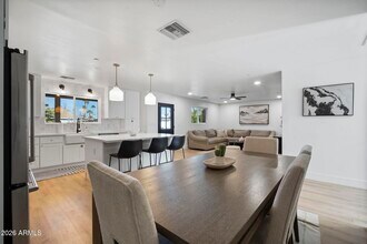 8513 E Indianola Ave in Scottsdale, AZ - Building Photo - Building Photo