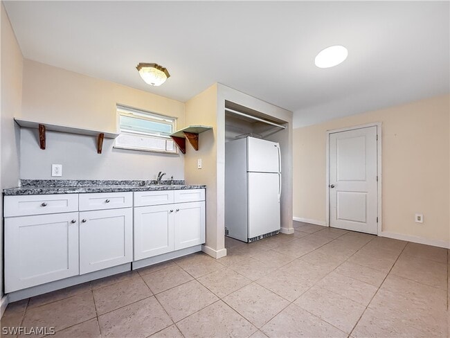 property at 2115 St Croix Ave