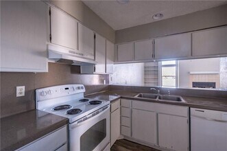 5305 Indio Cove in Austin, TX - Building Photo - Building Photo
