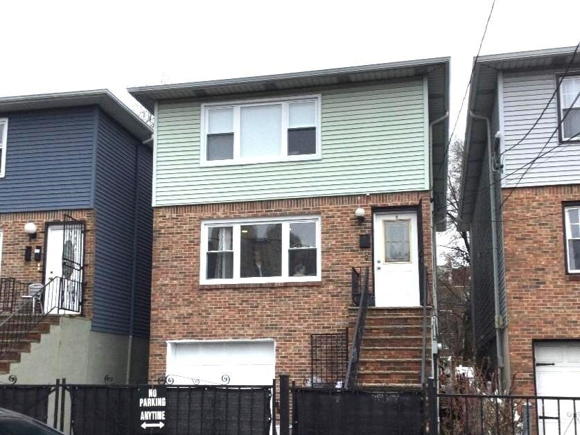 5 Jewett Ave in Jersey City, NJ - Building Photo