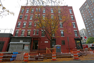 975 Amsterdam Ave in New York, NY - Building Photo - Building Photo