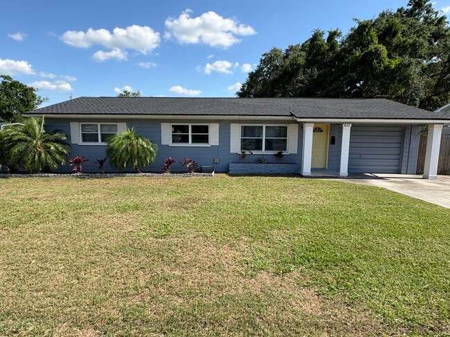 property at 611 E Edgewood Dr