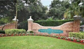 2957 Myrtle Oak Cir in Davie, FL - Building Photo