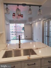 4808 Moorland Ln in Bethesda, MD - Building Photo - Building Photo