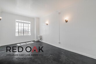 535 S Gramercy Pl in Los Angeles, CA - Building Photo - Building Photo