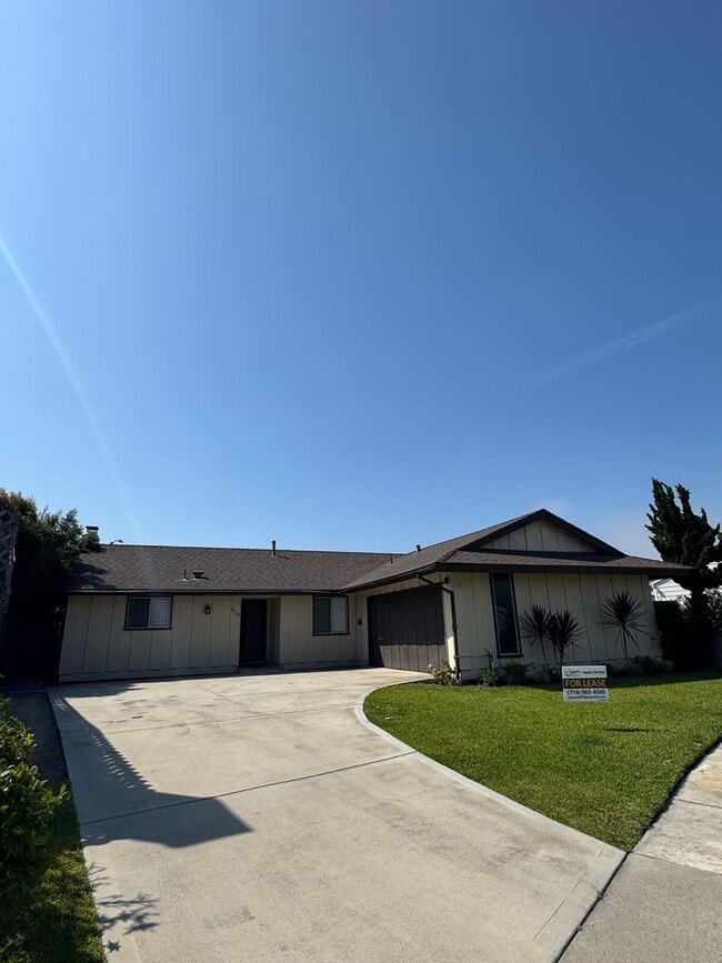property at 6512 Cadiz Cir